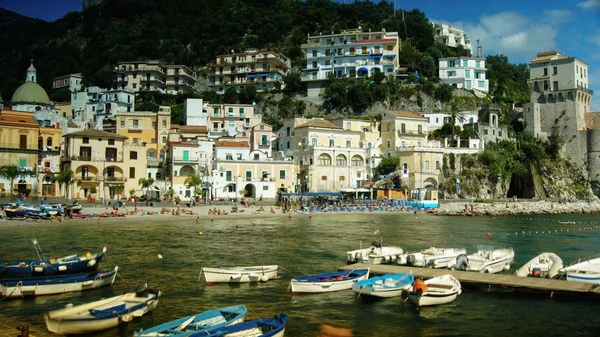 Hermosa vista de Cetara, Costa Amalfitana, Italia — Foto de Stock