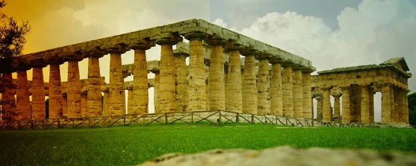 Archeologické ruiny Paestum, Itálie — Stock fotografie