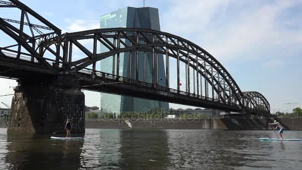Den Nya Europeiska Centralbanken Huvudkontor Frankfurt Tyskland Realtid — Stockvideo