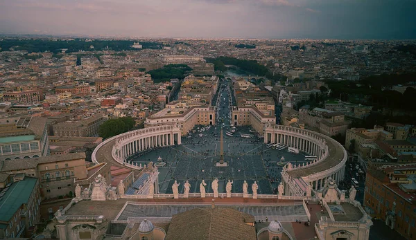 Vue du Vatican et de Rome, coucher du soleil — Photo