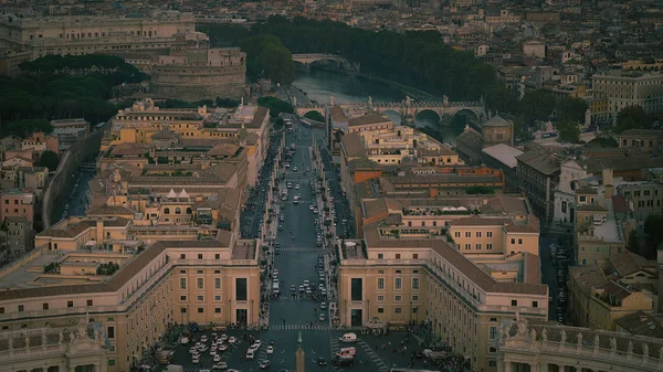 Vue du Vatican et de Rome, coucher du soleil — Photo