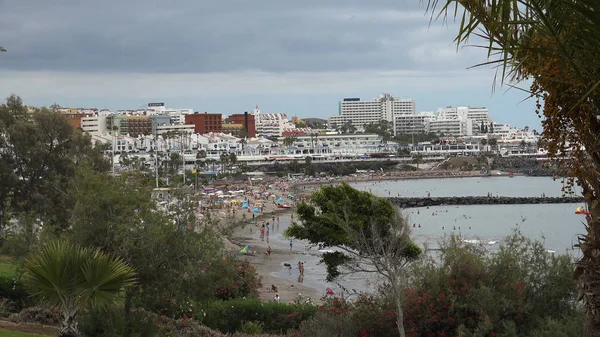 2019年西班牙特内里费岛 科斯塔阿德热是一个深受游客欢迎的城市 那里有很多旅游景点和海滩 — 图库照片