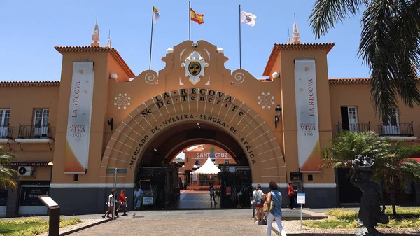 Santa Cruz de Tenerife, İspanya 'nın Kanarya Adaları (İspanyolca: 