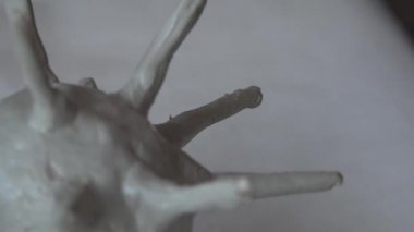 Kil şeklinde koronavirüs şeklinde modelleme.