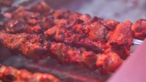Deliciosos Alimentos Embutidos Carne Grelhada Óleo Prepare Casa Cozinha — Vídeo de Stock
