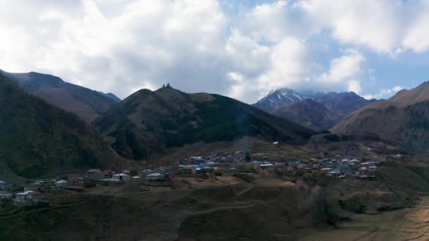 Cattedrale Della Santissima Trinità Tbilis Span Tra Montagne Della Georgia — Video Stock