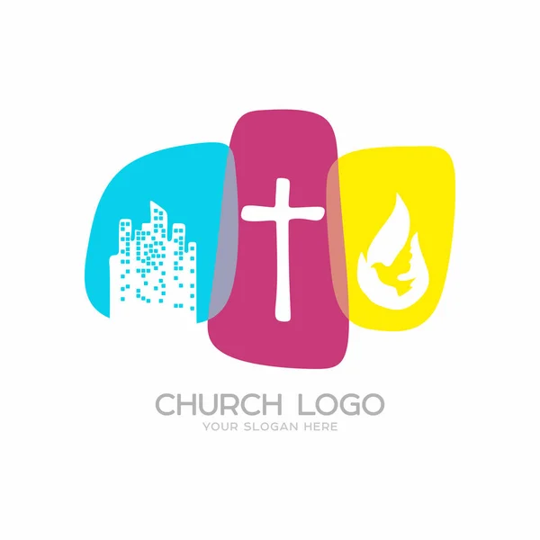 교회 로고입니다. 기독교 기호입니다. 도시와 예 수 그리스도, 성령과 비둘기의 불꽃의 십자가. — 스톡 벡터