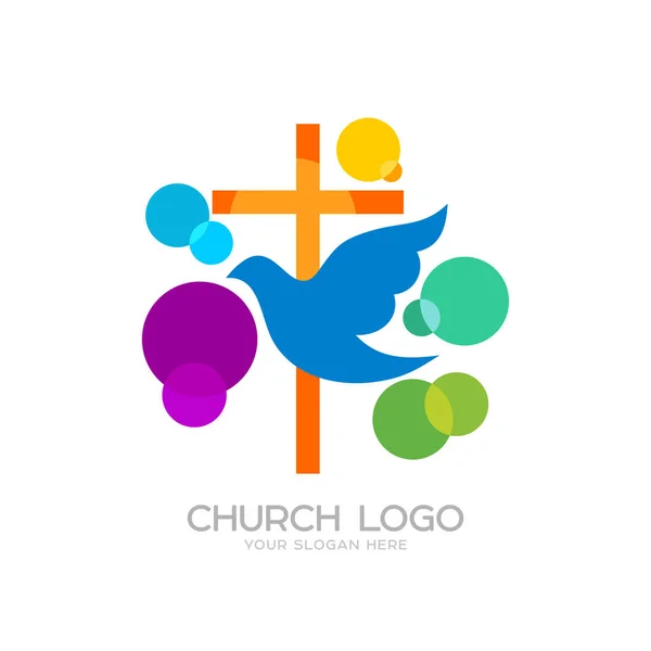 Logotipo da igreja. Símbolos cristãos. A cruz de Jesus e a pomba, círculos coloridos —  Vetores de Stock