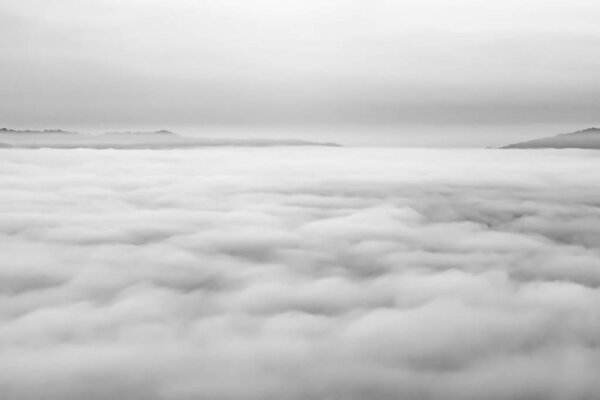 Серый кадр тумана
