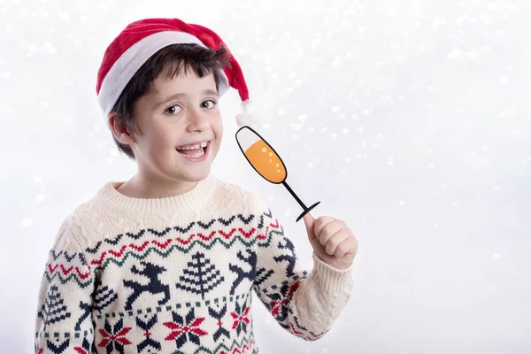 Lycklig pojke firar jul — Stockfoto