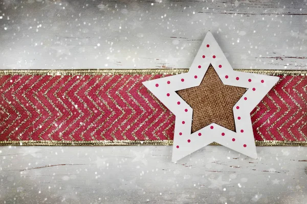 クリスマスの星、背景のクリスマス飾り — ストック写真