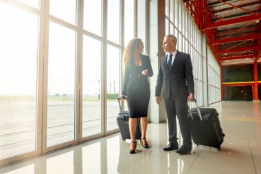 Seyahatte olan iş adamları