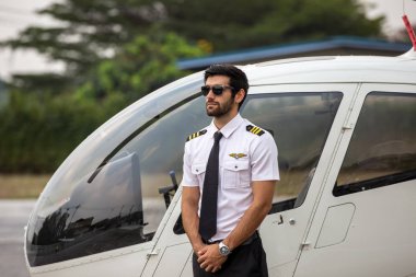 ticari özel helikopter pilotu