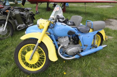 Retro Sovyet üç tekerlekli bisiklet. 