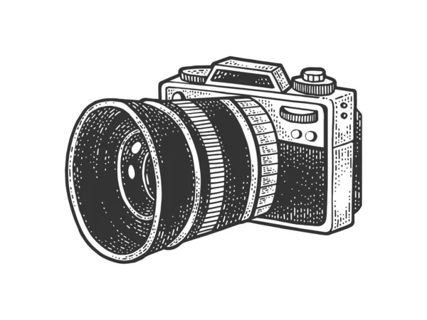 Photo camera with huge lens sketch engraving vector illustration. T-shirt apparel print design. Scratch board imitation. Black and white hand drawn image. — Stock Vector
