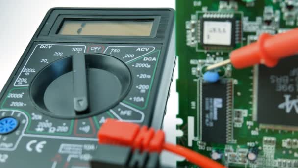 Electronics, Multimeter, Signal testing — Stock Video