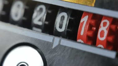 2017 2018 yeni yıl counter numaraları. Dijital geri sayım sayacı kümesi.