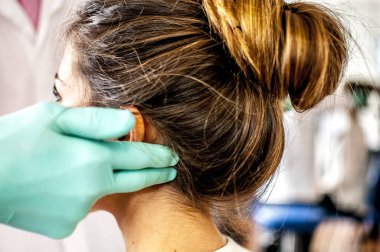 baş ağrısı ve diş ağrısı