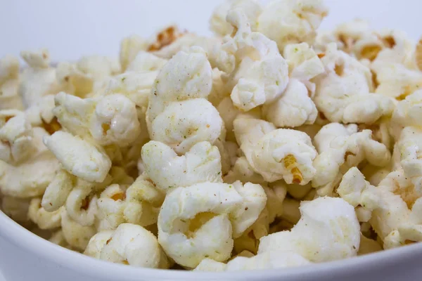 Popcorn in white bowl — Stock Photo, Image