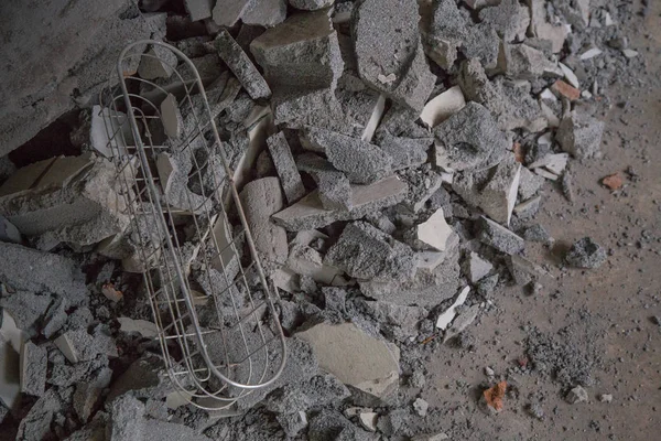 廃屋コンクリート ブロックを破壊します。 — ストック写真