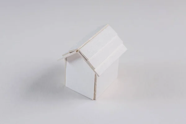 Construção de papel branco ideia de imagem da casa — Fotografia de Stock