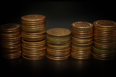 İş fikir kavramı görüntü için altın sikke yığını