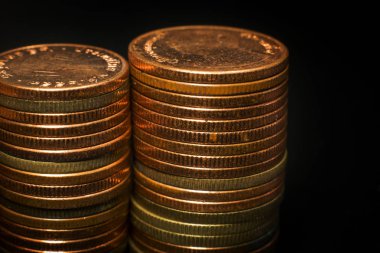 İş fikir kavramı görüntü için altın sikke yığını