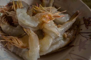 Mutfak görüntüde pişirme taze karides