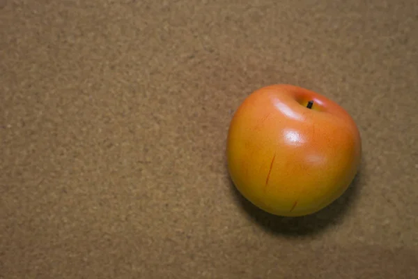 La pomme fraîche sur la table en bois image — Photo