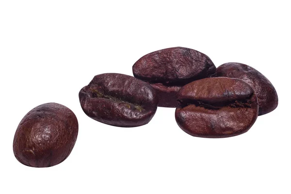 咖啡豆在白色背景下被隔离开来 — 图库照片