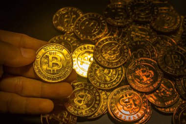 Altın Bitcoins sanal para sikke resim fikir için böyle bir