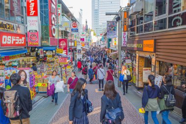 Ekim 2017, Street Harajuku Tokyo, Japonya: Takeshita Viyadükler