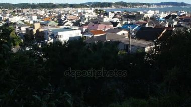 Görüntüleri form kamakura şehir ve deniz görünümü noktasında.