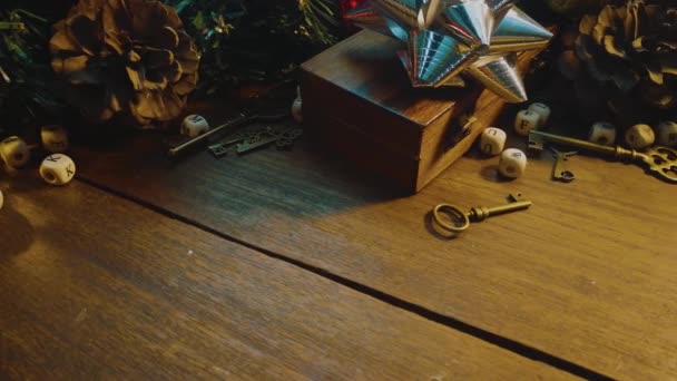 Kerstversiering Houten Tafel Voor Vakantie Inhoud — Stockvideo