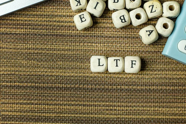 콘텐츠를 큐브의 텍스트 Ltf — 스톡 사진