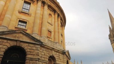 Oxford, İngiltere'de üniversite binaların büyük kompleks açığa atış kaydırma