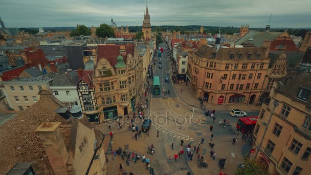 Ultra wide angle static shot of the town center in Oxford, UK — Stock Video