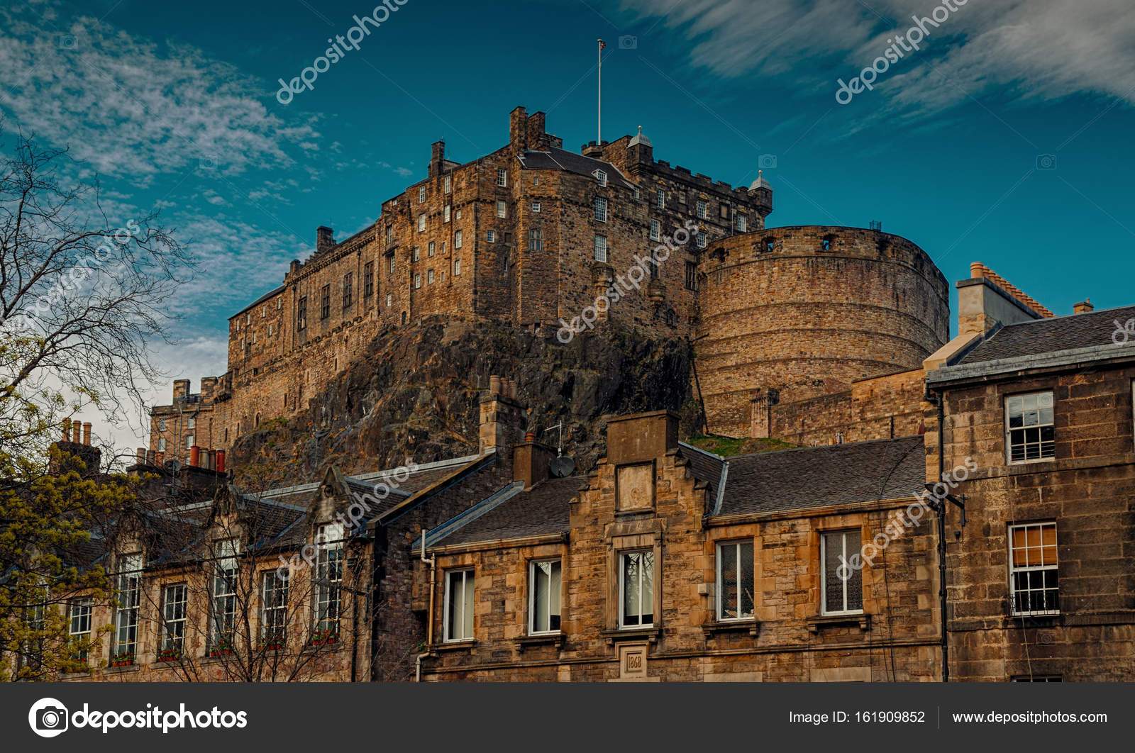 Эдинбург в Шотландии красивое фото Эдинбург в Шотландии красивое фото