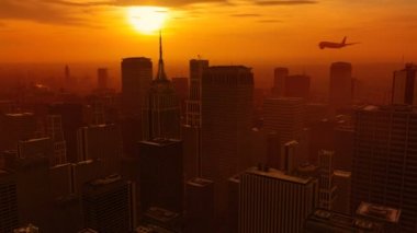 Gökdelenler ve uçakların bir labirent bir havadan görünümü