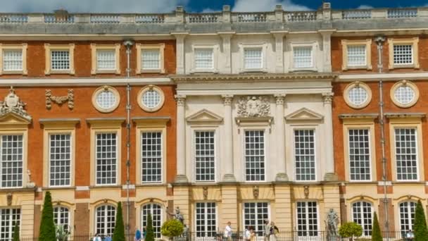 Hampton Court Palace, London, Inggris, Inggris — Stok Video