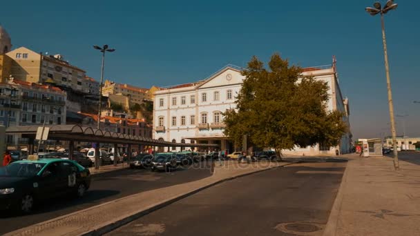 Santa Apolonia tren istasyonu, Lisbon, Portekiz — Stok video