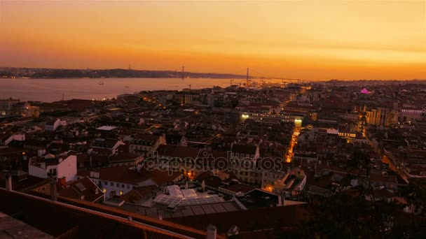 Ponte 25 de abril, Lissabon, Portugal — Stockvideo