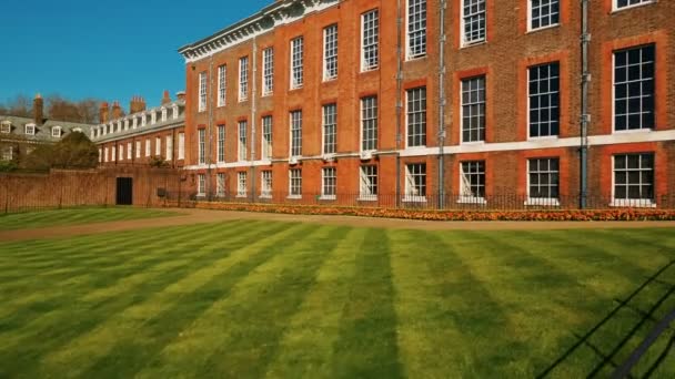 Kensington Palace, Londra, Inghilterra, Regno Unito — Video Stock