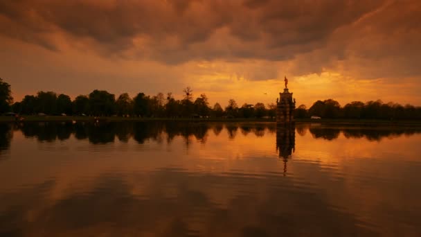 Bushy Park, Hampton Court, Londres, Inglaterra, Reino Unido — Vídeo de Stock