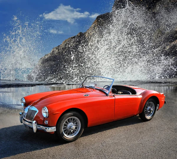 Mga 1500 İngiliz klasik 2 kapı roadster 1960