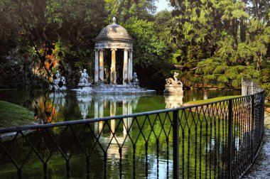 Villa Durazzo-Pallavicini park İngilizce romantik tarzda