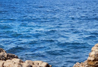 gün boyunca açık havada deniz