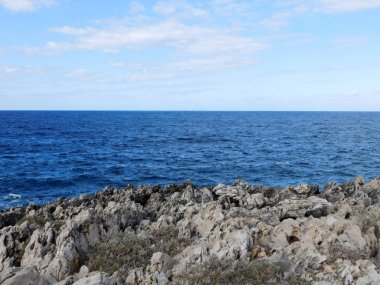 gün boyunca açık havada deniz