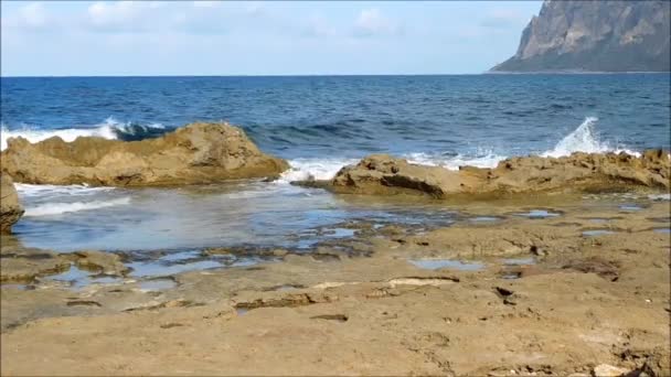 Mar Livre Durante Dia — Vídeo de Stock