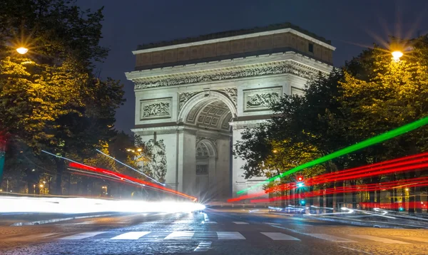 Η Θριαμβική Αψίδα τη νύχτα, Παρίσι, Γαλλία. — Φωτογραφία Αρχείου